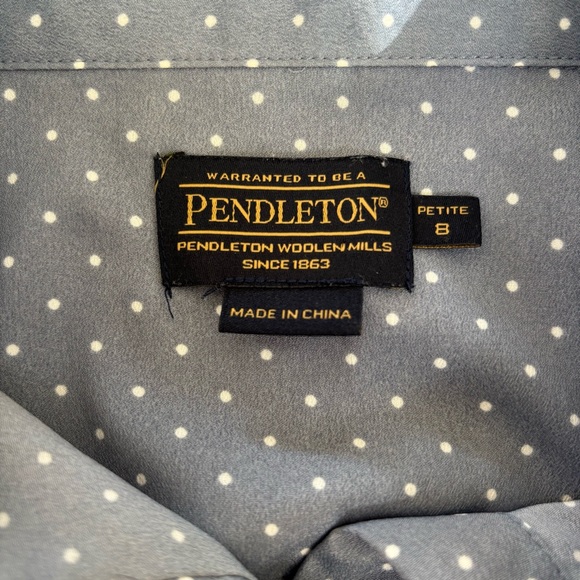 Pendleton Dusty Blue w/White Polka Dot Button-Up Shirt Women’s Size 8P - Picture 6 of 11